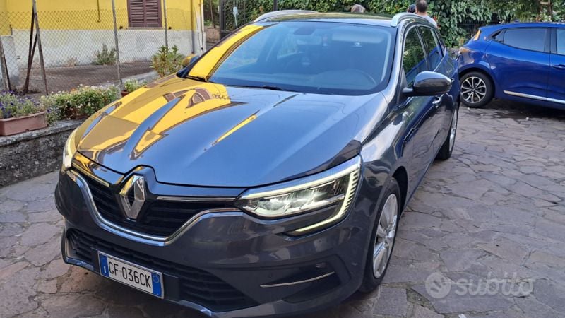 Grigio Usata 2021 Renault Mégane GrandTour RS Line Station wagon | 11.500 € (Buon prezzo) - Immagine 1/4