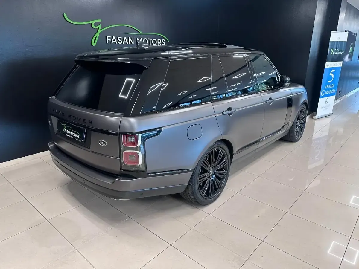 Usata Land Rover Range Rover Autobiography 249 CV (183 kW) 2019 Viola SUV