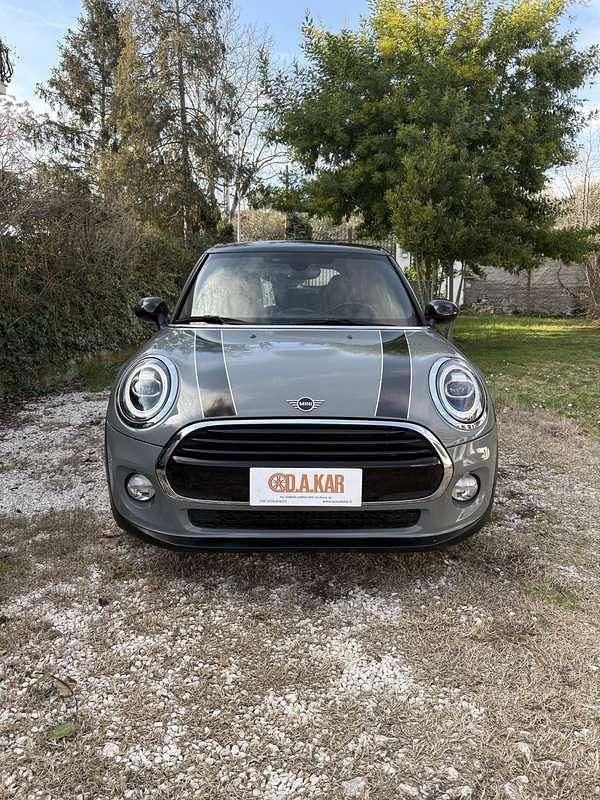 Usata Mini Cooper D Business 116 CV (85 kW) 2018 Utilitaria