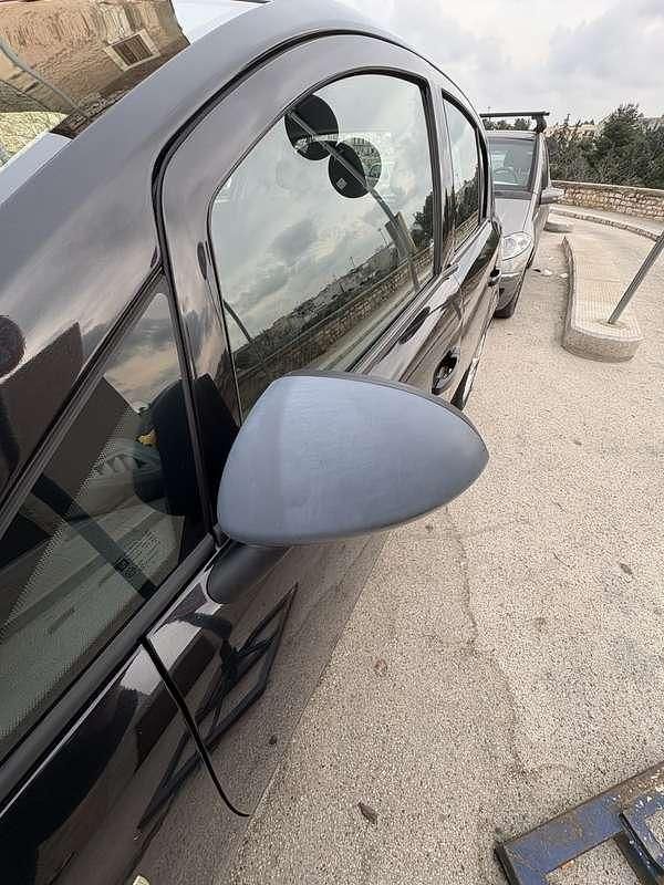 Usata Opel Corsa Enjoy 90 CV (66 kW) 2009 Utilitaria