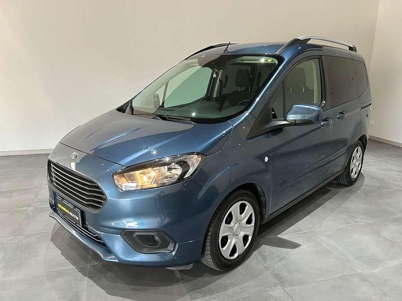 Usata Ford Tourneo Courier 99 CV (72 kW) 2019 Azzurro Monovolume