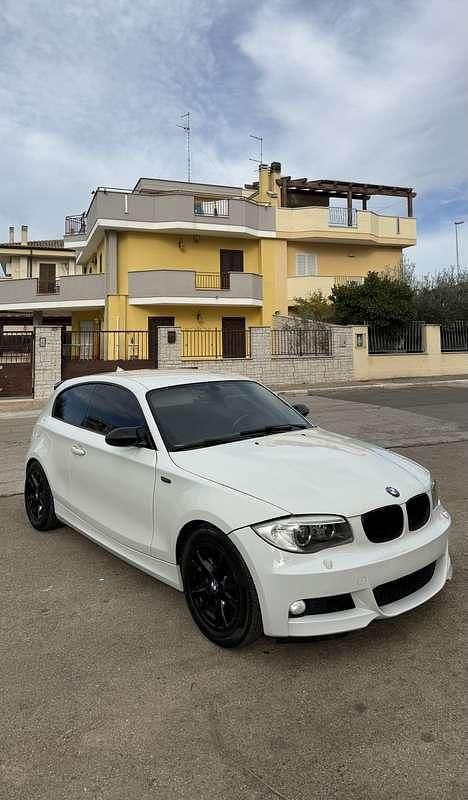Usata BMW 118 M Sport 143 CV (105 kW) 2010 Utilitaria
