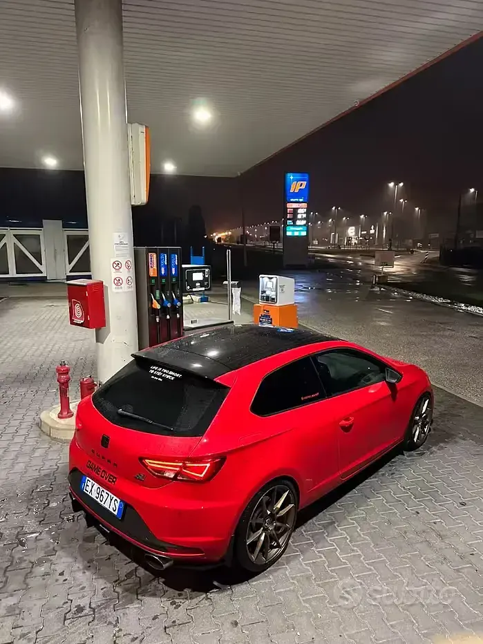 Usata Seat Leon CUPRA 280 CV (205 kW) 2015 Rosso