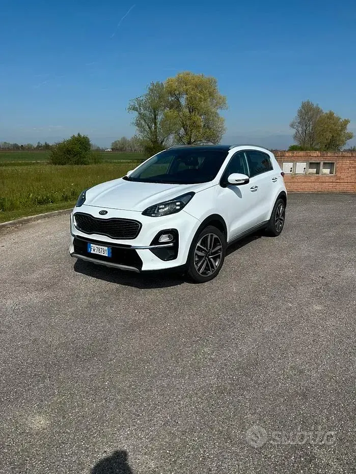 Usata Kia Sportage 115 CV (84 kW) 2019 Bianco SUV