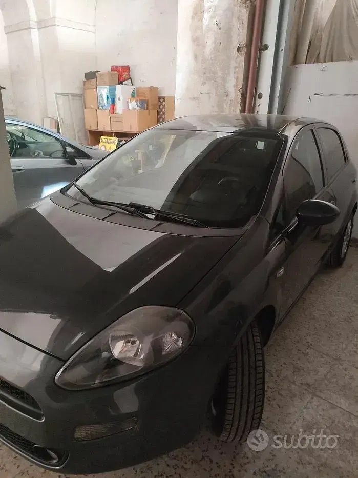 Usata Fiat Grande Punto 2018 Grigio Utilitaria