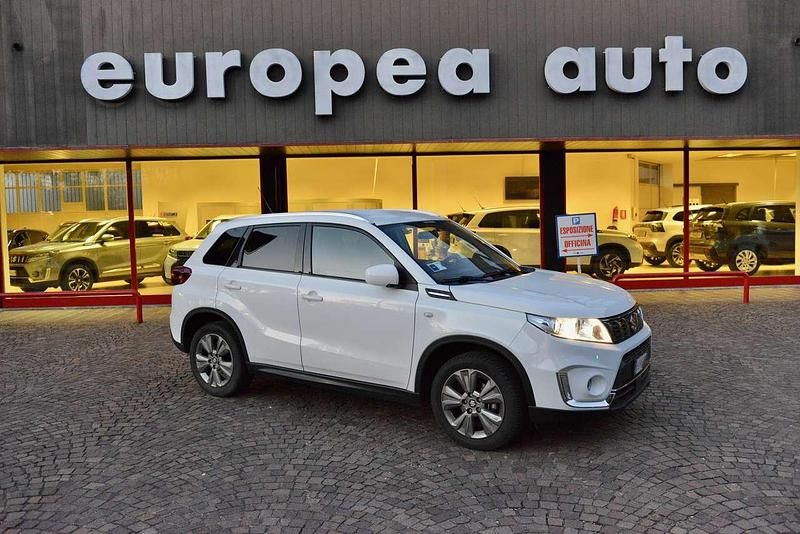 Usata Suzuki Vitara Cool 111 CV (81 kW) 2019 Bianco santorini SUV