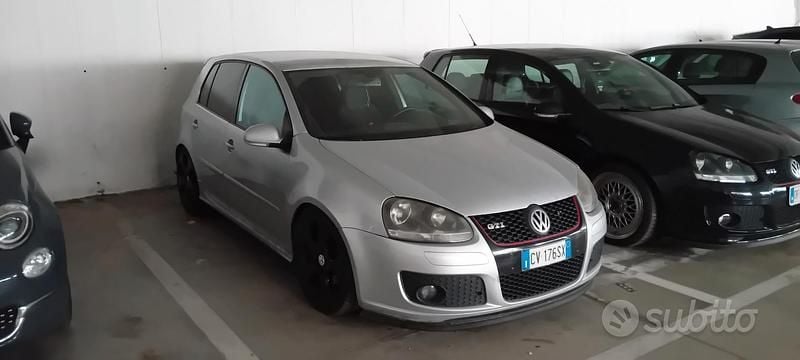 Usata VW Golf IV 2005 Grigio Berlina