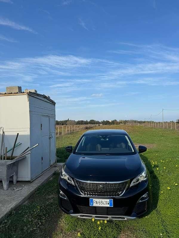 Usata Peugeot 3008 Business-Line 120 CV (88 kW) 2018 Nero SUV