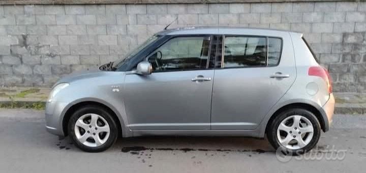 Usata Suzuki Swift 70 CV (51 kW) 2008 Grigio Utilitaria