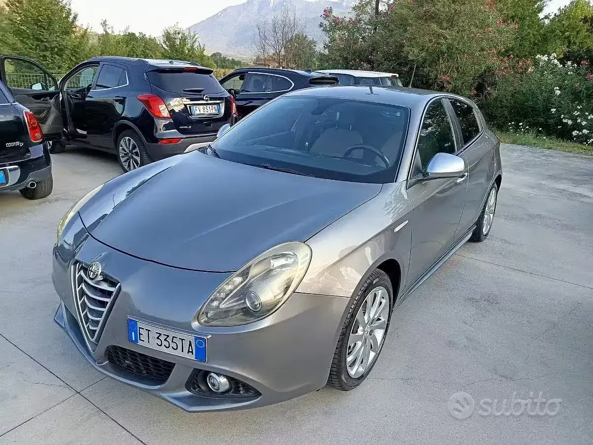 Usata Alfa Romeo Giulietta 120 CV (88 kW) 2014 Utilitaria