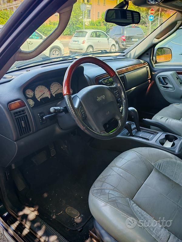 Usata Jeep Grand Cherokee Overland 269 CV (197 kW) 2003 Blu SUV