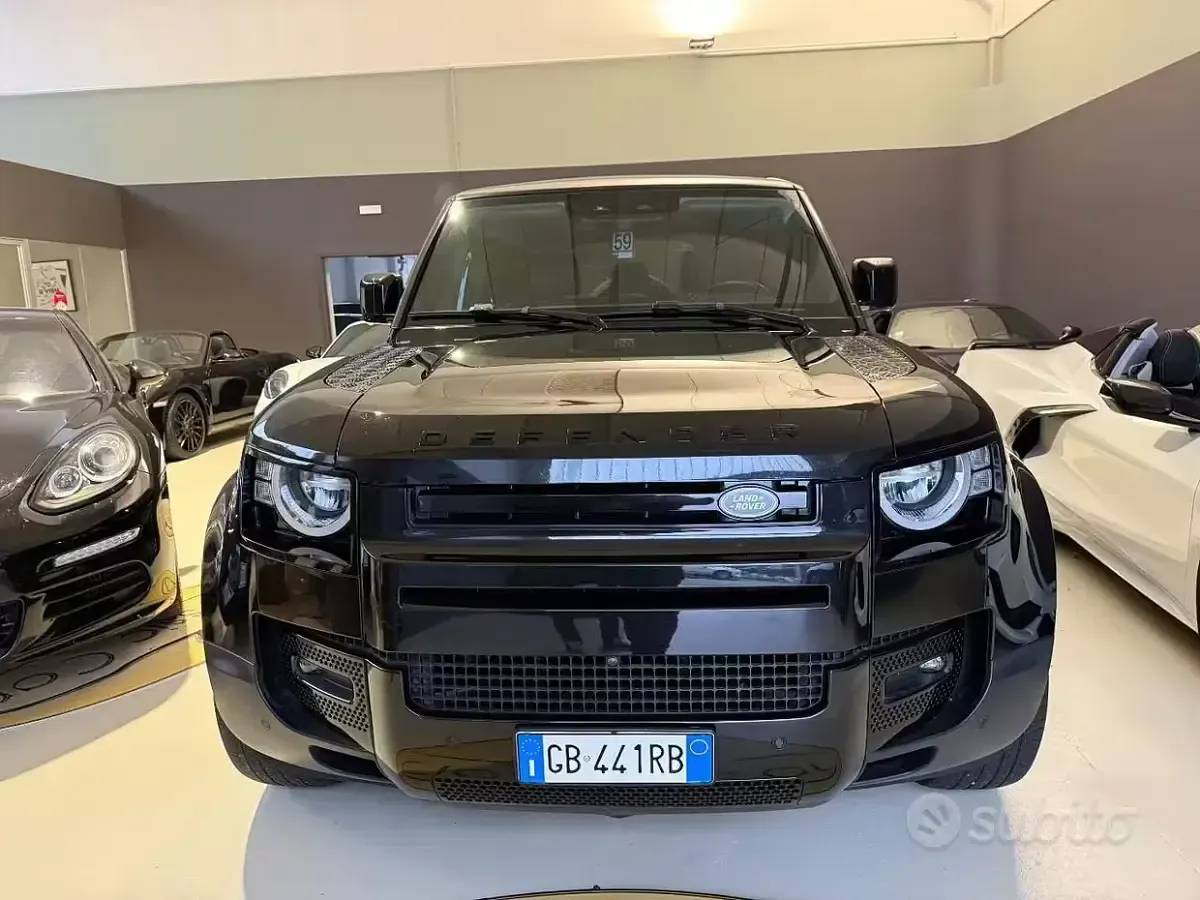 Usata Land Rover Defender 200 CV (147 kW) 2020 Nero SUV