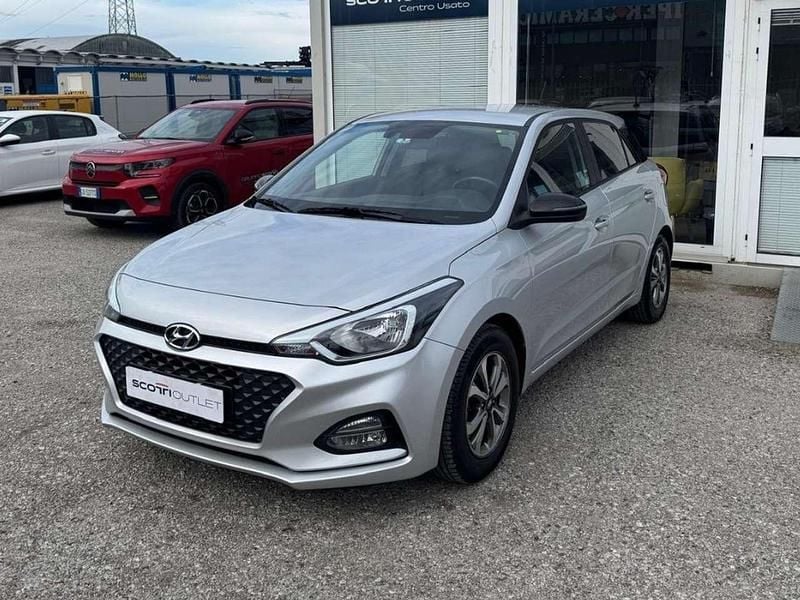 Usata Hyundai i20 75 CV (55 kW) 2020 Gargento m. Berlina