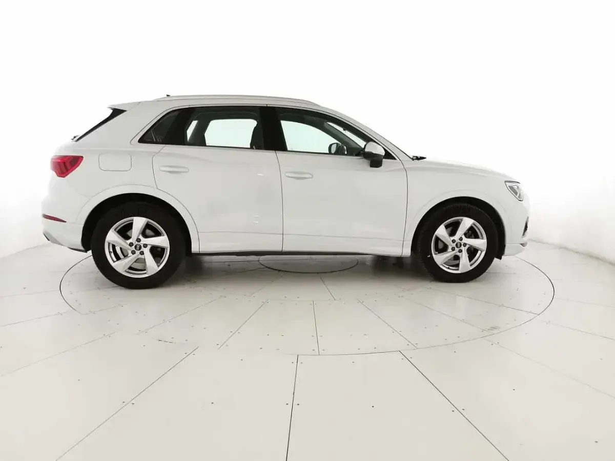Usata Audi Q3 Advanced 150 CV (110 kW) 2021 Bianco SUV