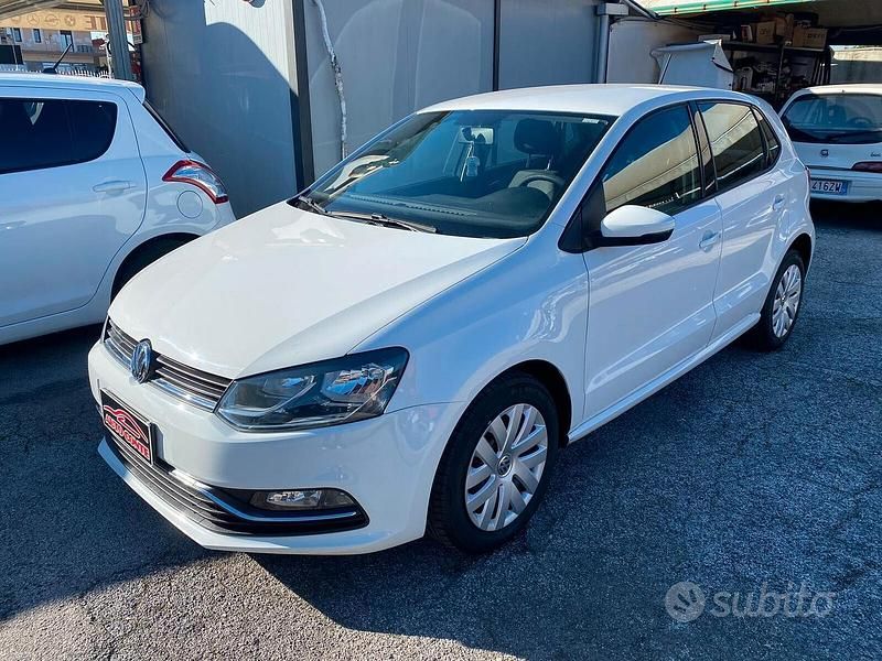 Usata VW Polo Trendline 75 CV (55 kW) 2014 Bianco Berlina