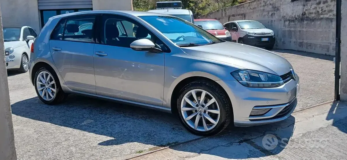 Usata VW Golf VII Executive 116 CV (85 kW) 2017 Grigio Berlina