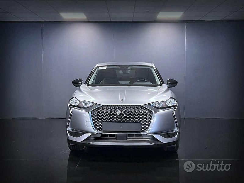 Usata DS Automobiles DS3 Crossback So Chic 101 CV (74 kW) 2022 Grigio metallizzato SUV