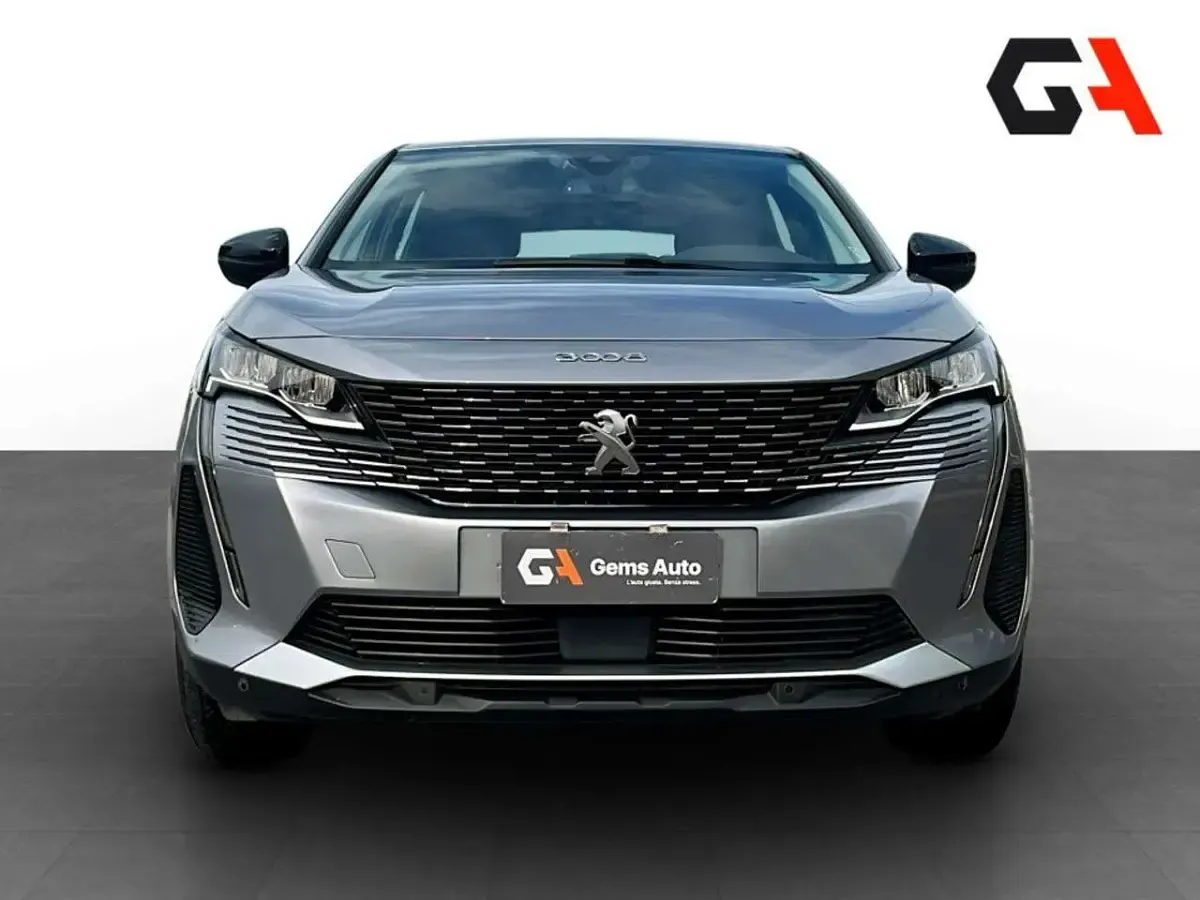Usata Peugeot 3008 Active 131 CV (96 kW) 2022 Grigio SUV