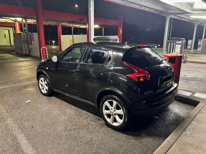 Usata Nissan Juke Tekna 110 CV (80 kW) 2010 Nero SUV