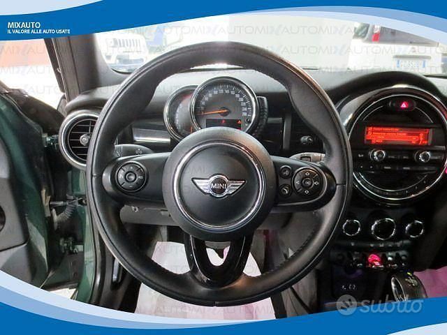 Usata Mini Cooper D Hype 116 CV (85 kW) 2015 Verde Utilitaria