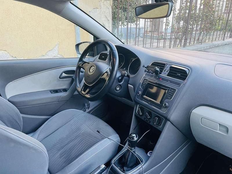 Usata VW Polo 90 CV (66 kW) 2014 Berlina