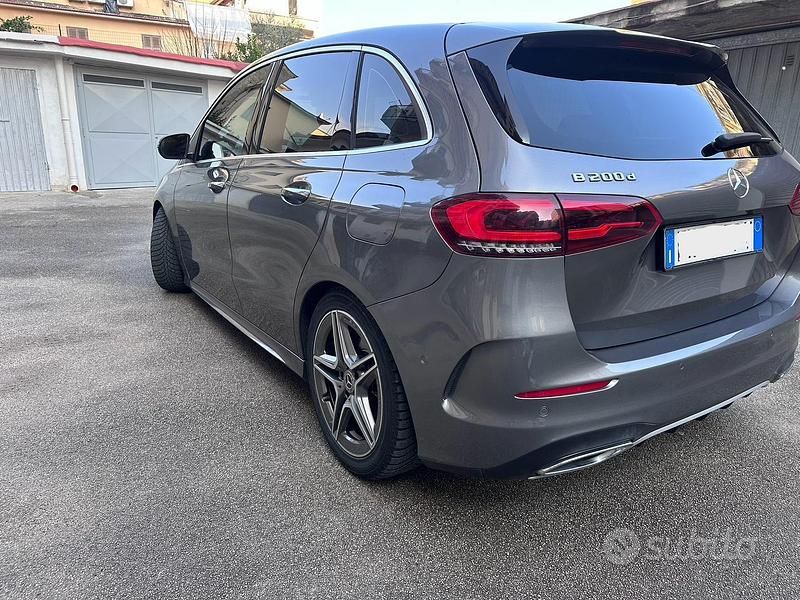 Usata Mercedes 200 Premium 2019 Grigio Berlina