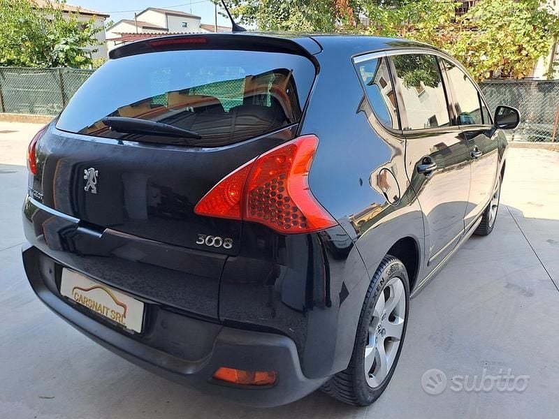 Usata Peugeot 3008 Premium 110 CV (80 kW) 2009 Nero Station wagon