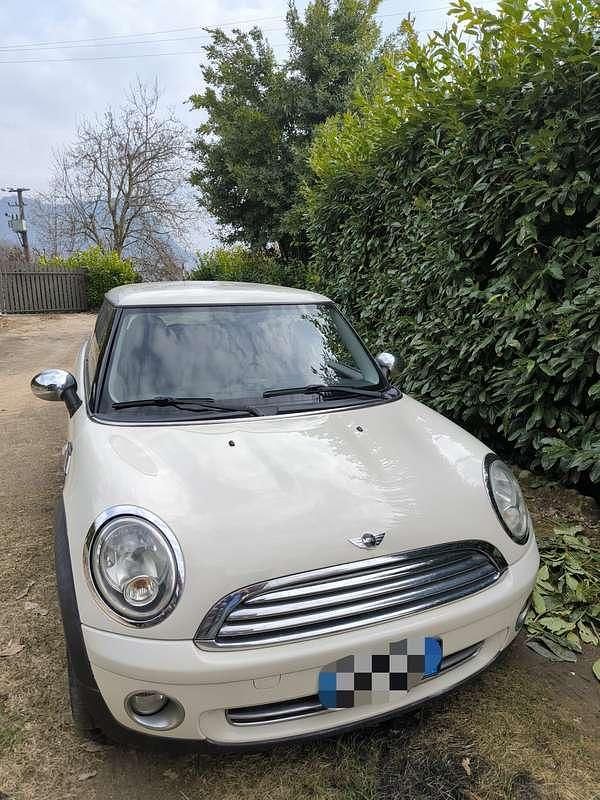 Usata Mini ONE 98 CV (72 kW) 2010 Bianco Utilitaria