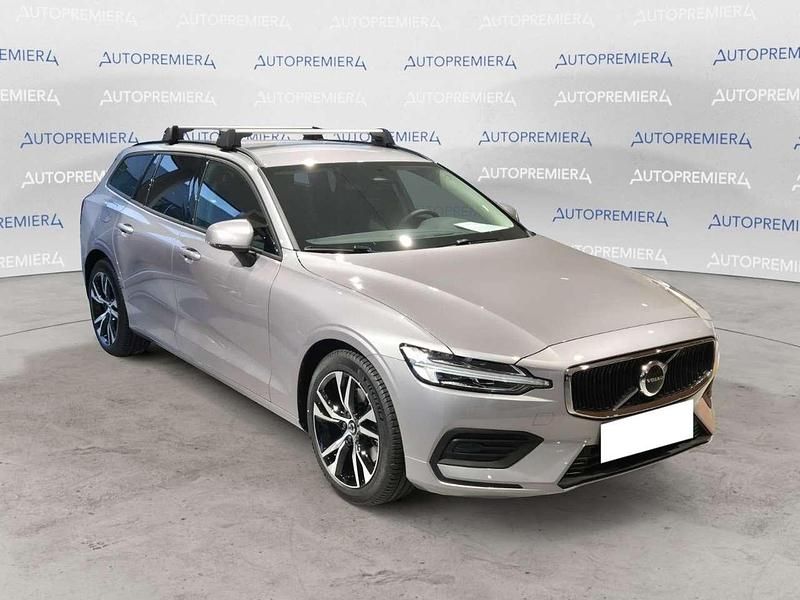 Nuova Volvo V60 Core 197 CV (144 kW) 2026 Grigio Station wagon
