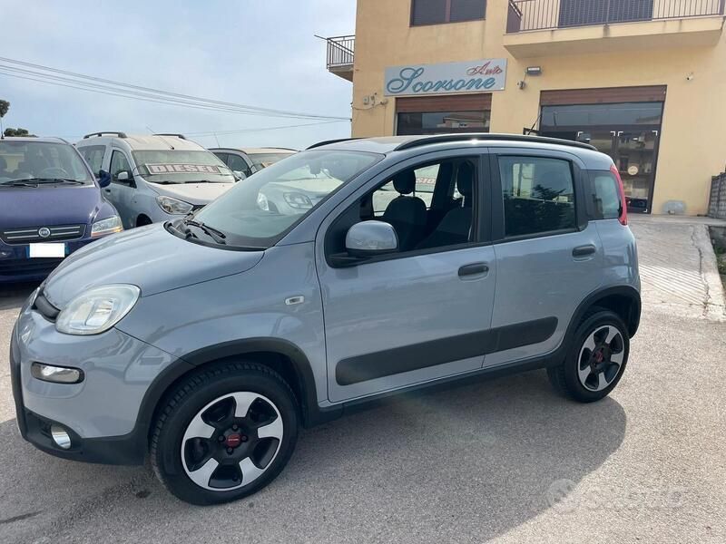 Usata Fiat Panda Cross Cross 95 CV (69 kW) 2019 Grigio Utilitaria