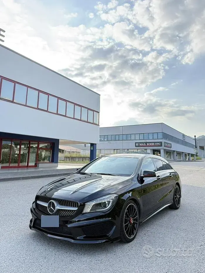 Usata Mercedes CLA200 Premium 136 CV (100 kW) 2016 Nero Coupé