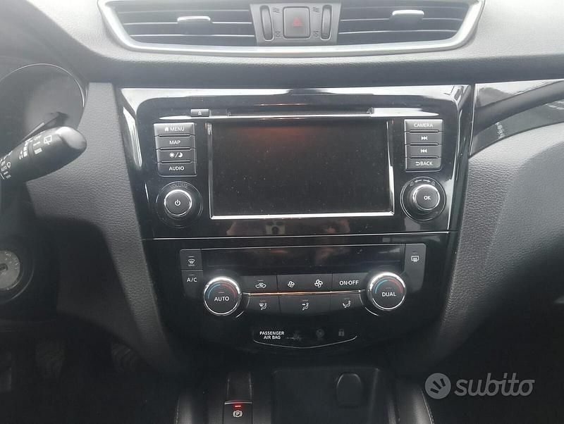 Usata Nissan Qashqai Tekna+ 140 CV (102 kW) 2019 Bianco SUV