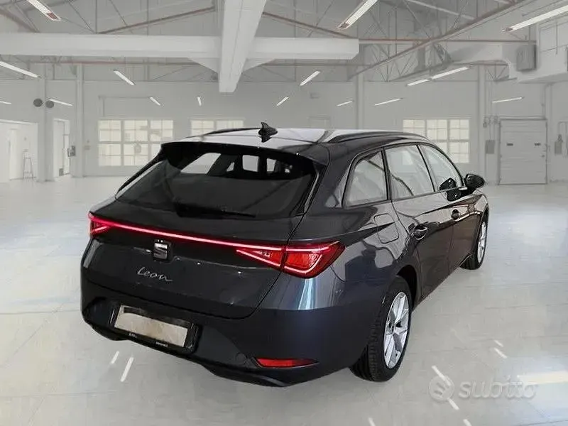 Usata Seat Leon ST Business 115 CV (84 kW) 2023 Grigio Station wagon