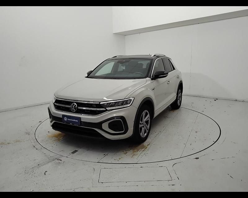 Beige Usata 2022 VW T-Roc R-line SUV | 21.900 € (Buon prezzo) - Immagine 1/4