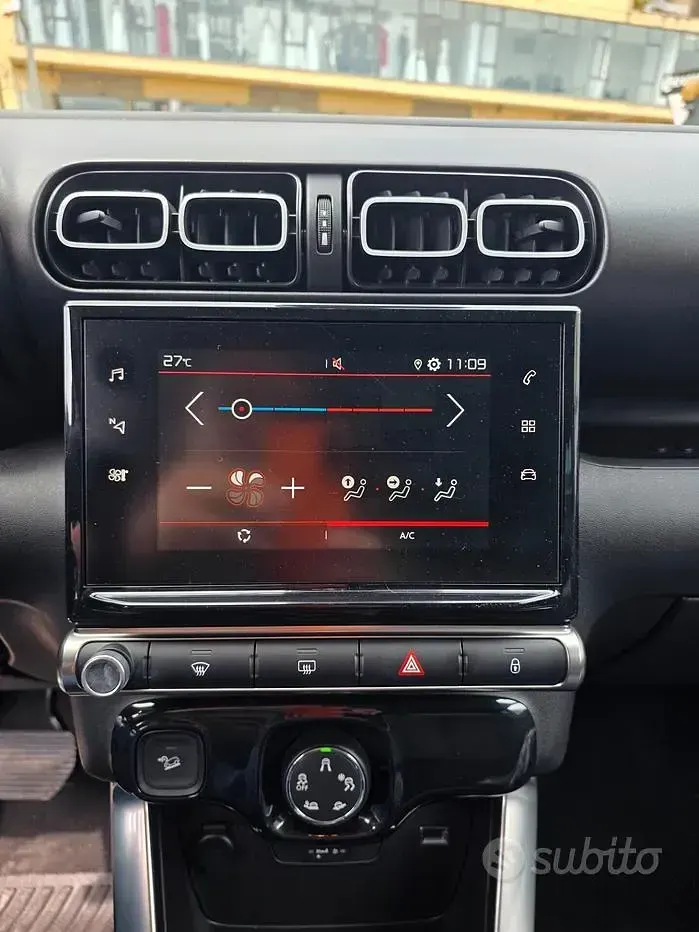 Usata Citroën C3 Aircross Shine 120 CV (88 kW) 2022 Blu SUV