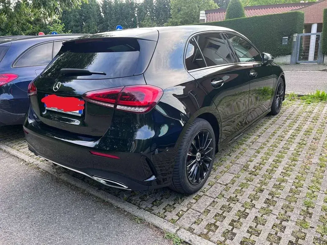 Usata Mercedes A180 Premium 116 CV (85 kW) 2020 Berlina