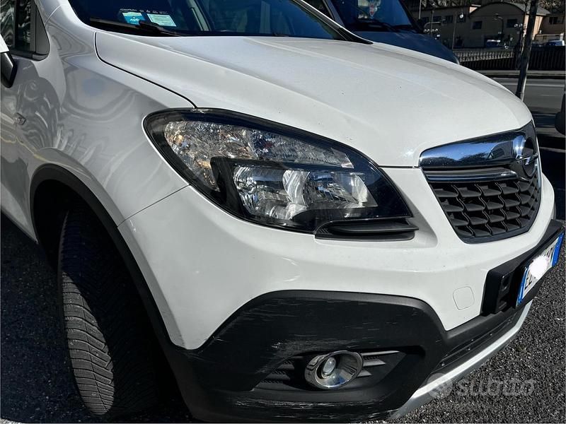 Usata Opel Mokka Cosmo 136 CV (100 kW) 2015 Bianco SUV