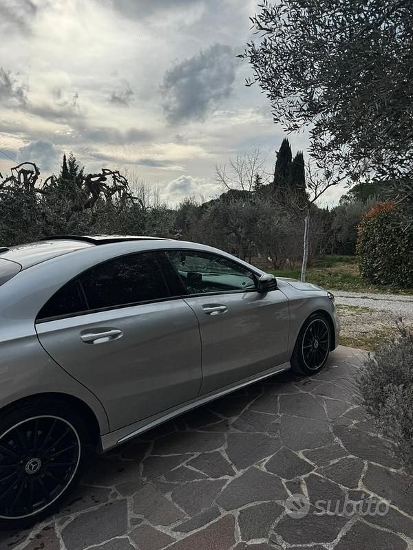 Usata Mercedes CLA220 2018 Grigio Berlina