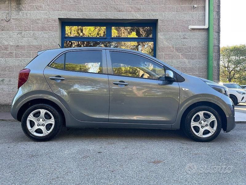 Usata Kia Picanto 67 CV (49 kW) 2022 Other Utilitaria