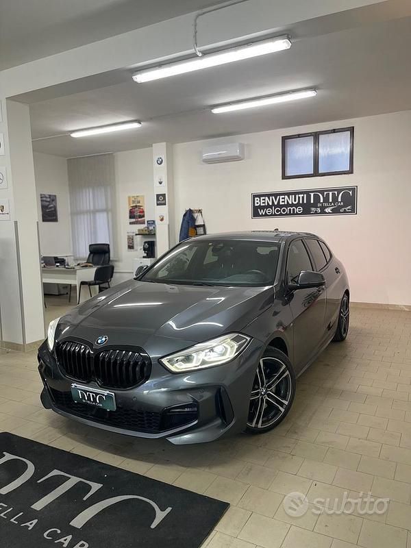 Usata BMW 120 M Sport 190 CV (139 kW) 2019 Grigio Utilitaria