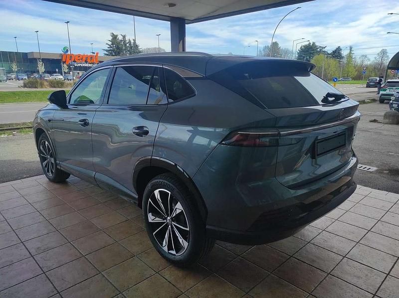 Usata MG HS Comfort 170 CV (125 kW) 2024 Blu/azzurro SUV