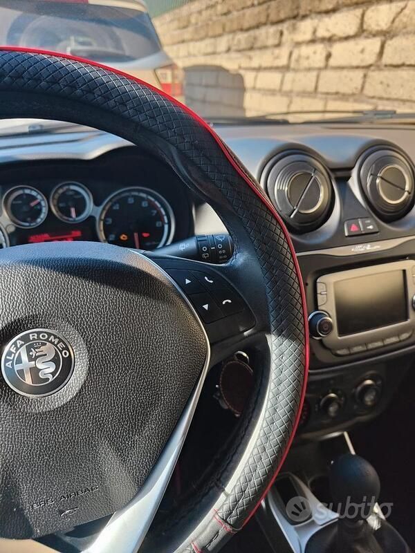 Usata Alfa Romeo MiTo 78 CV (57 kW) 2017 Bianco Utilitaria