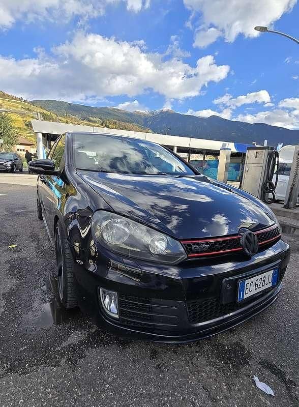 Usata 2009 VW Golf VI GTI Tre volumi | 9900 € (Buon prezzo) - Immagine 1/4