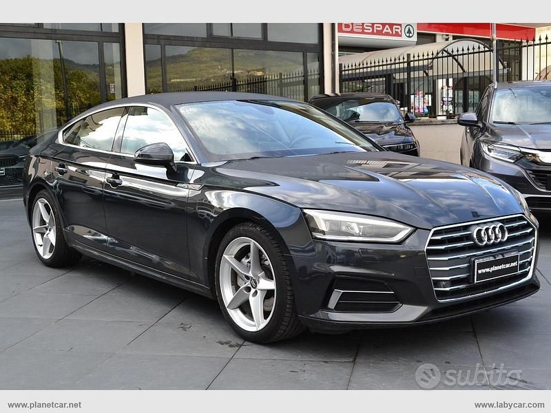 Usata Audi A5 Design 190 CV (139 kW) 2019 Grigio Coupé