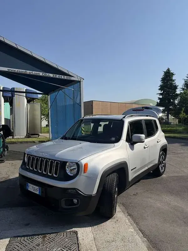 Usata Jeep Renegade Limited 120 CV (88 kW) 2016 SUV