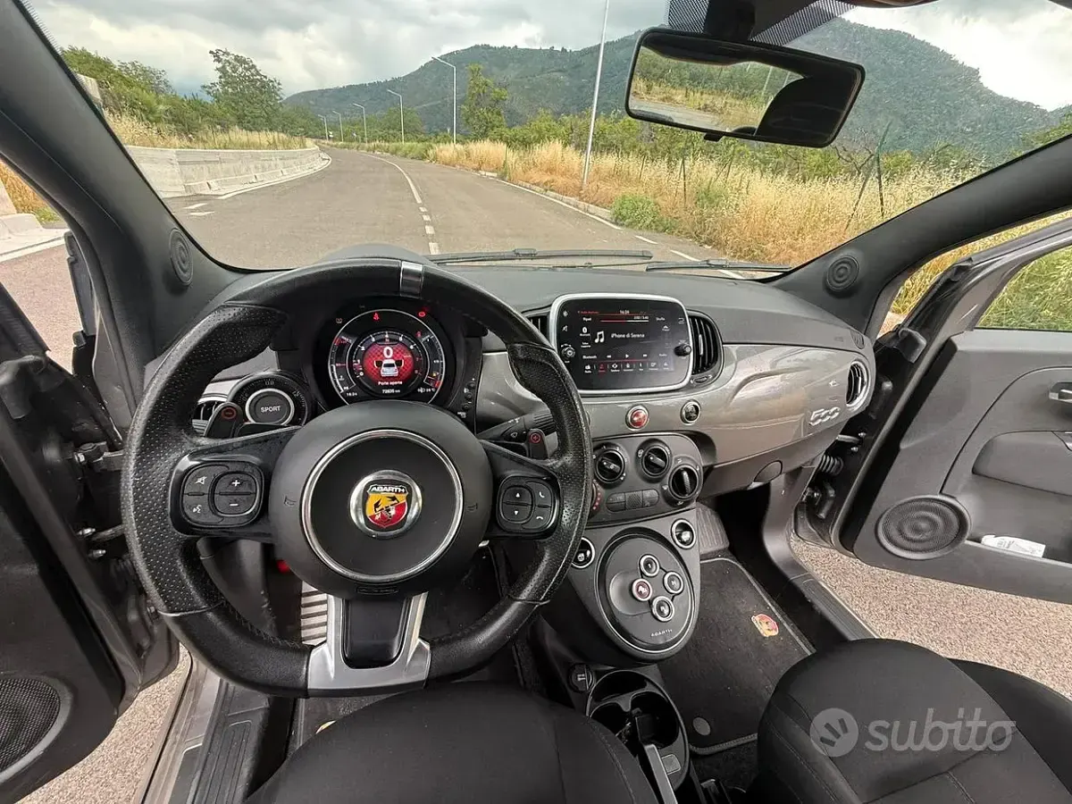 Usata Abarth 595 145 CV (106 kW) 2018 Grigio Berlina