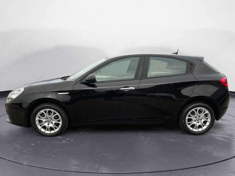 Usata Alfa Romeo Giulietta Tech Edition 120 CV (88 kW) 2019 Nero Utilitaria