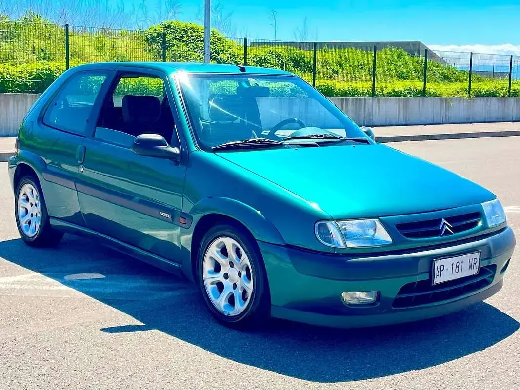 Usata Citroën Saxo VTR Sport 88 CV (64 kW) 1997 Verde Utilitaria