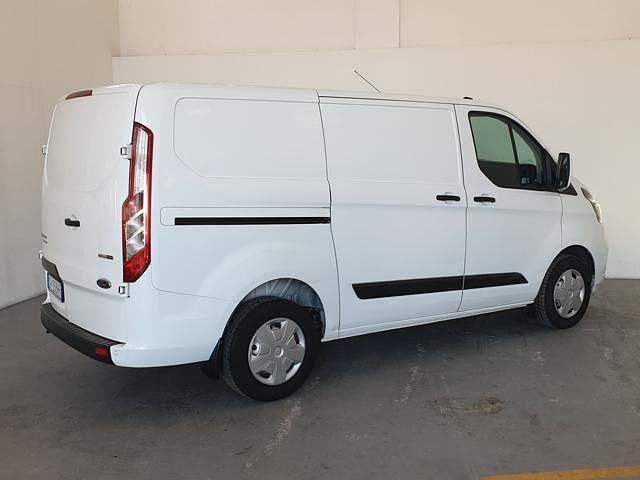Usata Ford Transit Custom Titanium 130 CV (95 kW) 2023 Bianco Berlina