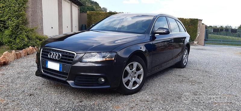 Usata Audi A4 Ambiente 120 CV (88 kW) 2011 Nero Station wagon